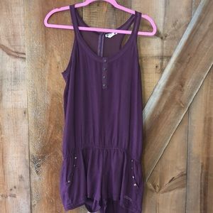 Billabong burgundy short romper size small